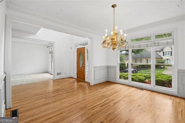 270 Edwardton Court, Roswell, GA 30076