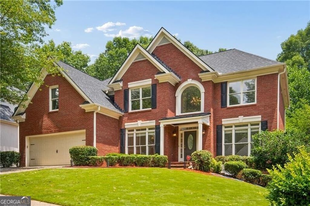 270 Edwardton Court, Roswell, GA 30076