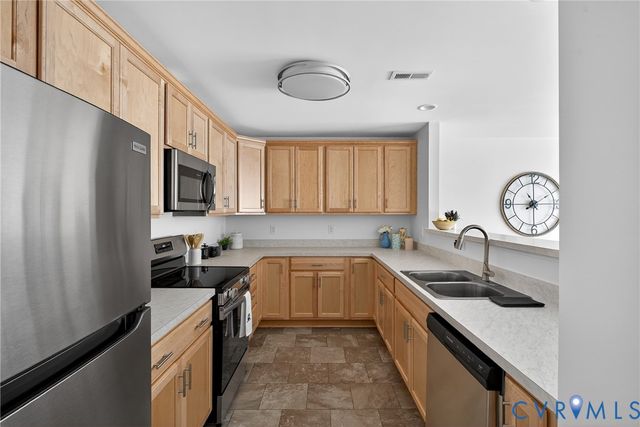 2221 Perry St, Richmond, VA 23225