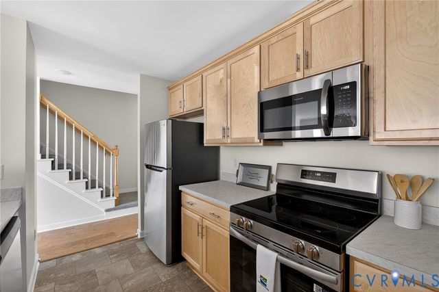 2221 Perry St, Richmond, VA 23225