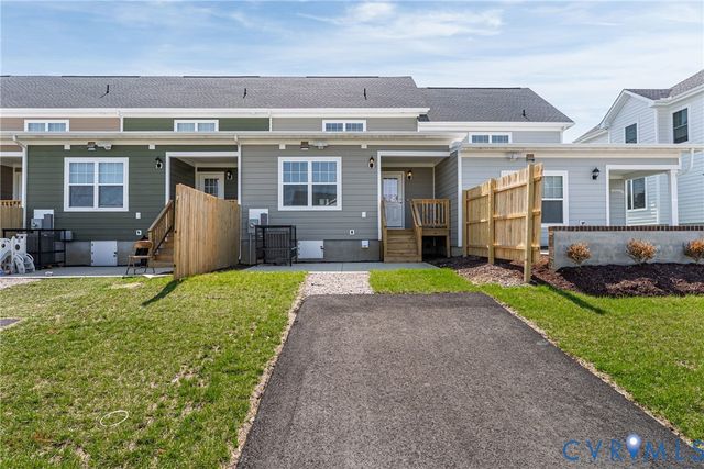 2221 Perry St, Richmond, VA 23225
