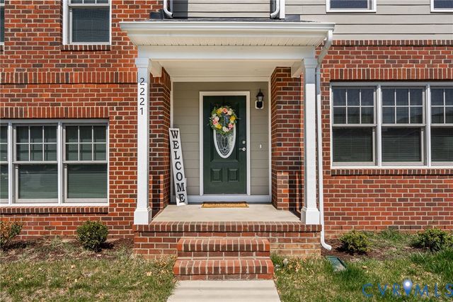 2221 Perry St, Richmond, VA 23225