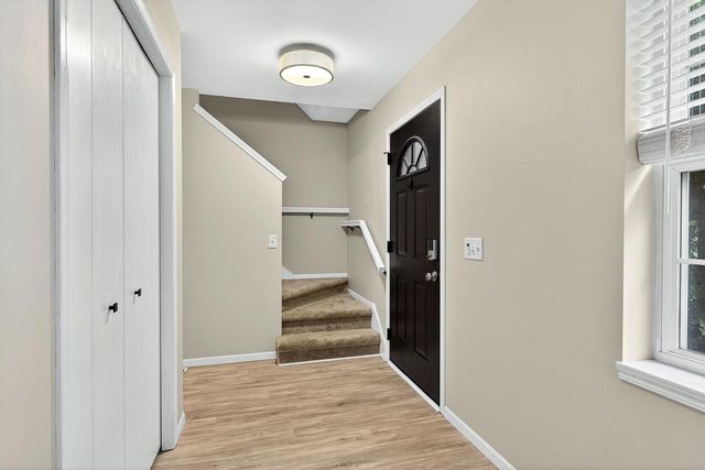 2806 Wayland Drive, Madison, WI 53713