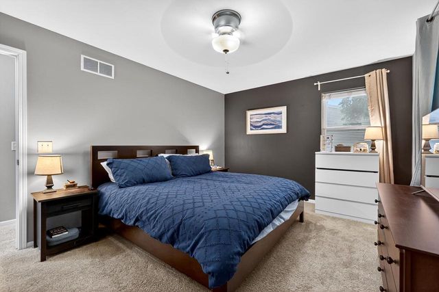 2806 Wayland Drive, Madison, WI 53713