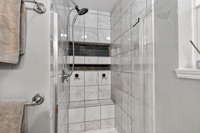 2806 Wayland Drive, Madison, WI 53713