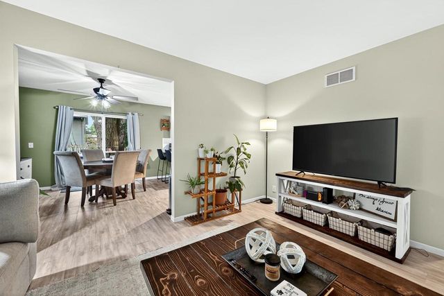 2806 Wayland Drive, Madison, WI 53713
