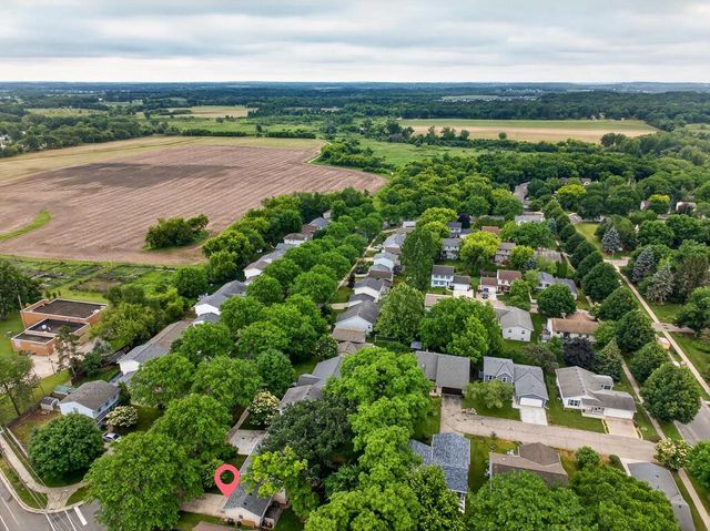 2806 Wayland Drive, Madison, WI 53713