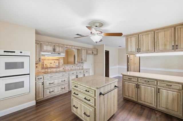 1504 Cloister Way, Plano, TX 75075