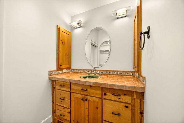 435 Granite Street, Ashland, OR 97520