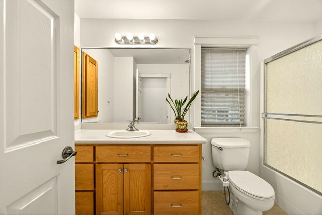 435 Granite Street, Ashland, OR 97520