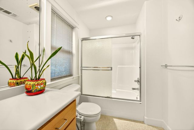 435 Granite Street, Ashland, OR 97520