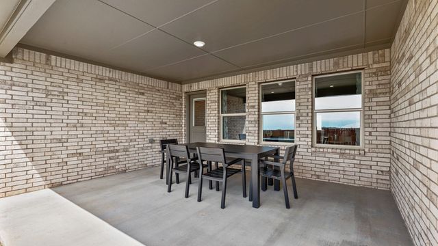 207 SYDNEY Lane, Mansfield, TX 76063