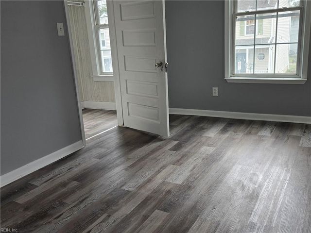 1002 Dunbar ST, Norfolk, VA 23504