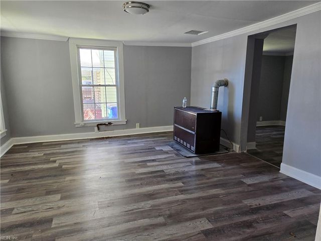 1002 Dunbar ST, Norfolk, VA 23504