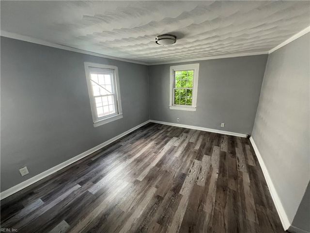 1002 Dunbar ST, Norfolk, VA 23504