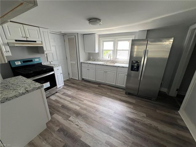 1002 Dunbar ST, Norfolk, VA 23504