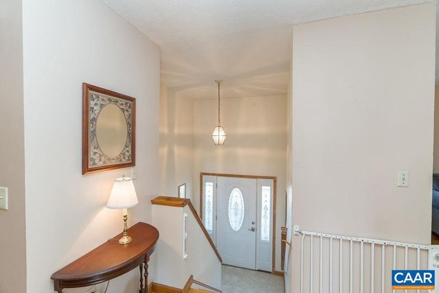 43 DOGWOOD RD, Stuarts Draft, VA 24477