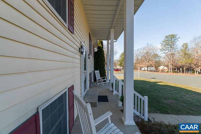 43 DOGWOOD RD, Stuarts Draft, VA 24477