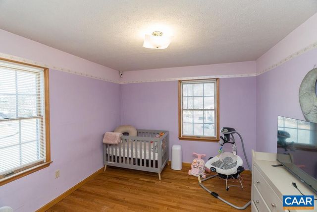 43 DOGWOOD RD, Stuarts Draft, VA 24477