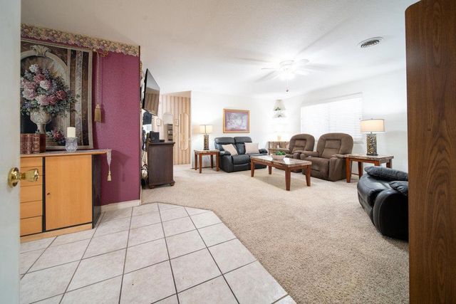 945 Matador Drive, Hollister, CA 95023