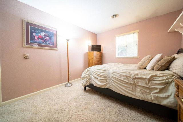 945 Matador Drive, Hollister, CA 95023