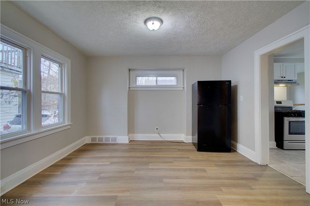 3412 Kildare Road, Cleveland Heights, OH 44118