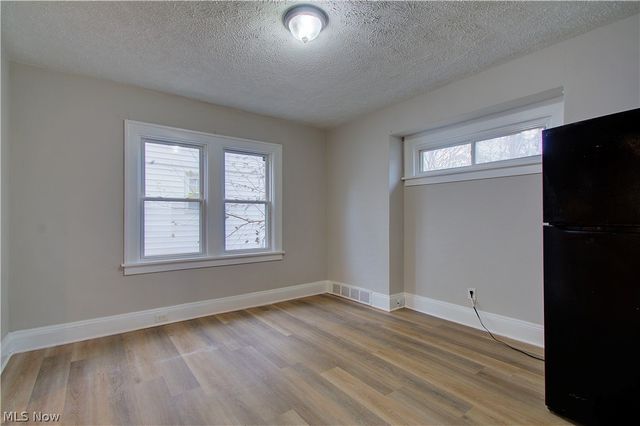 3412 Kildare Road, Cleveland Heights, OH 44118