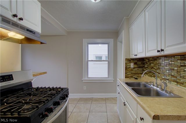 3412 Kildare Road, Cleveland Heights, OH 44118