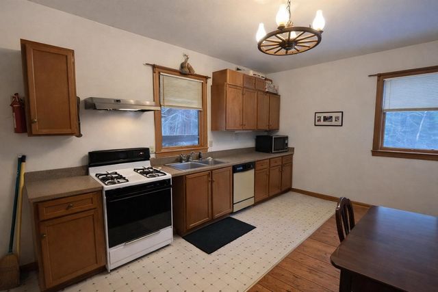 846 Weeks Hill Road, Stowe, VT 05672