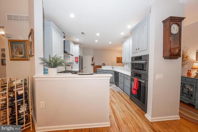 1741 YARDLEY DR, West Chester, PA 19380