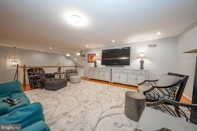 1741 YARDLEY DR, West Chester, PA 19380