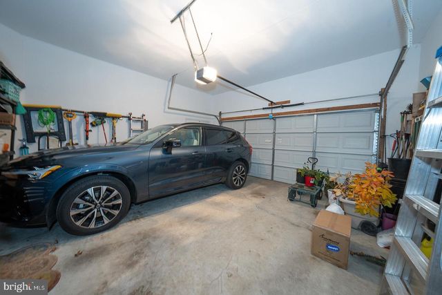 1741 YARDLEY DR, West Chester, PA 19380