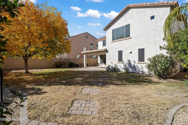 717 W Camino Tunera, Sahuarita, AZ 85629