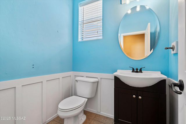 717 W Camino Tunera, Sahuarita, AZ 85629