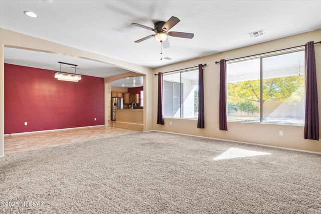 717 W Camino Tunera, Sahuarita, AZ 85629