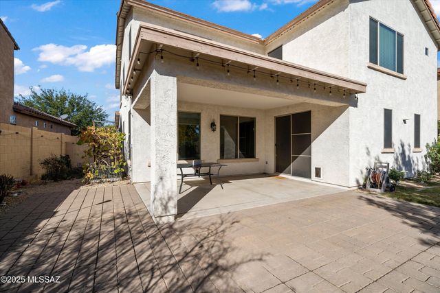 717 W Camino Tunera, Sahuarita, AZ 85629