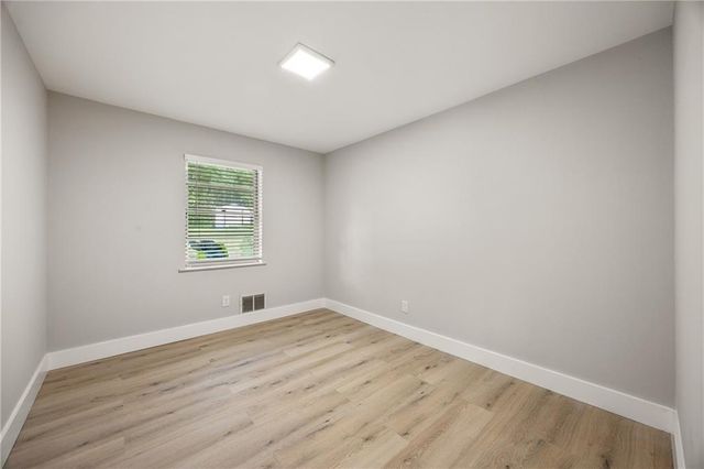 6050 LEDGEWOOD Drive, Forest Park, GA 30297