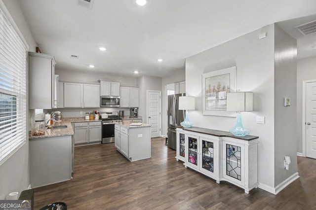 384 Condor Court, Statham, GA 30666