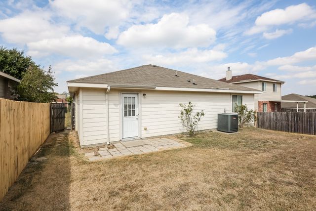 1622 Sax Leigh Drive, Dallas, TX 75241