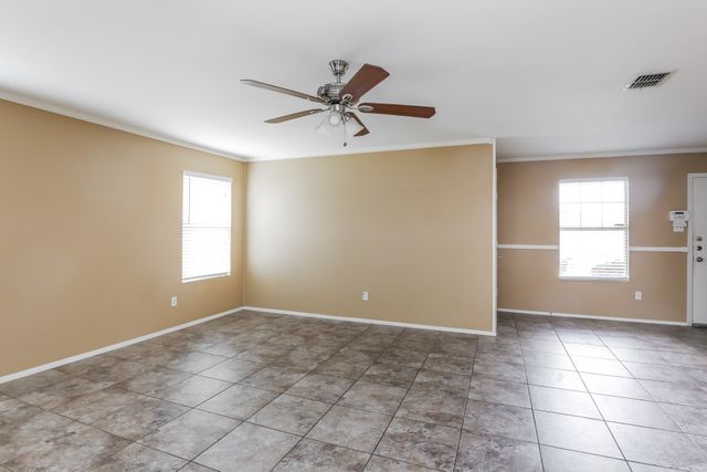 1622 Sax Leigh Drive, Dallas, TX 75241