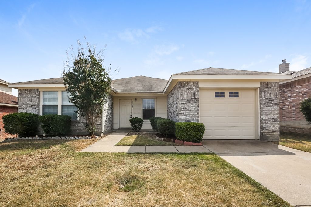 1622 Sax Leigh Drive, Dallas, TX 75241