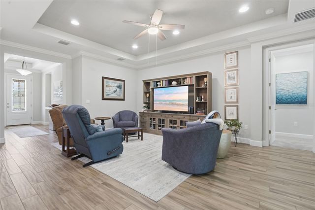 103 OLD MOSS CIRCLE, Deland, FL 32724