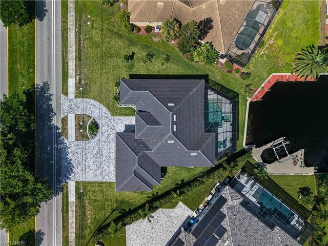 2201 Beach PKWY W, Cape Coral, FL 33914