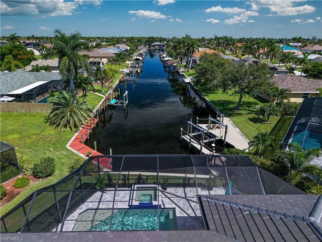 2201 Beach PKWY W, Cape Coral, FL 33914