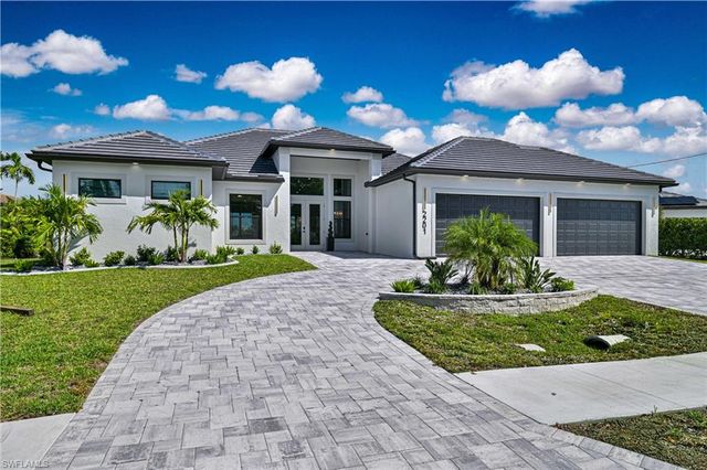 2201 Beach PKWY W, Cape Coral, FL 33914
