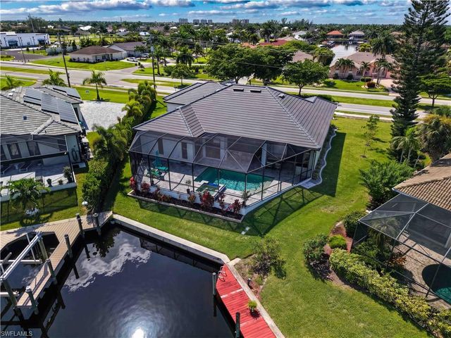 2201 Beach PKWY W, Cape Coral, FL 33914