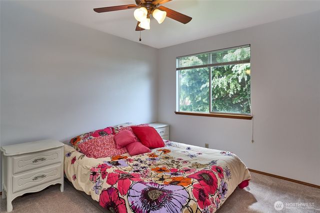 1404 S 290th Pl, Federal Way, WA 98003