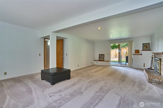 1404 S 290th Pl, Federal Way, WA 98003