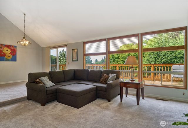 1404 S 290th Pl, Federal Way, WA 98003