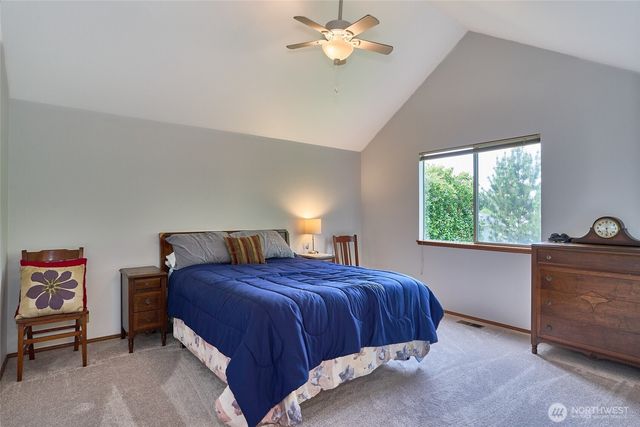 1404 S 290th Pl, Federal Way, WA 98003